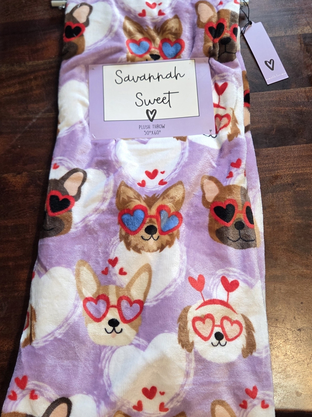 Nwt Savannah Sweet Lavender Heart Dog Print Throw